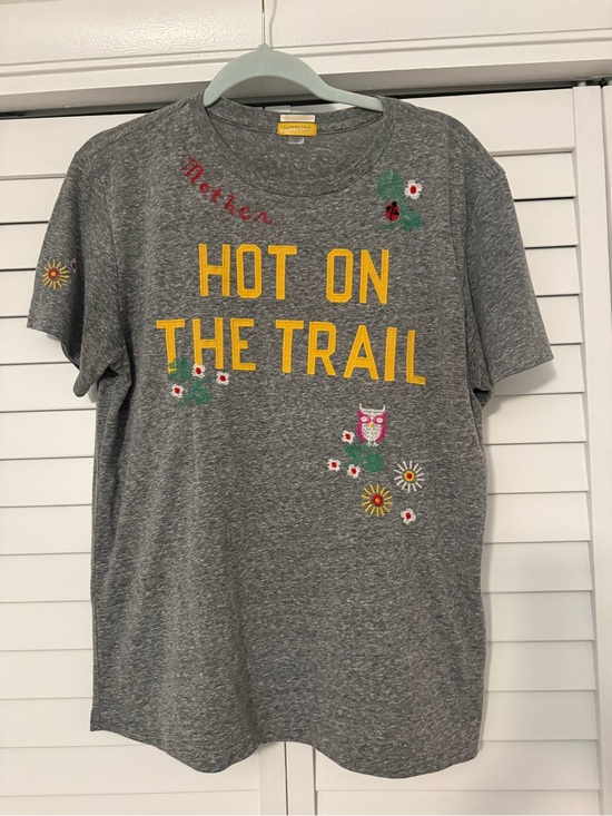MOTHER Tops - MOTHER 'Hot On The Trail' Embroidered Graphic Tee